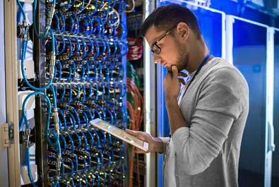 Типовые задачи системного администратора в IT-аутсорсинге — обзор ключевых функций